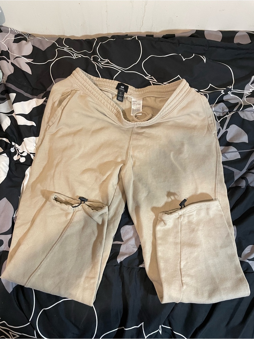H&M Beige Cargo Drawstring Jogger Pants
